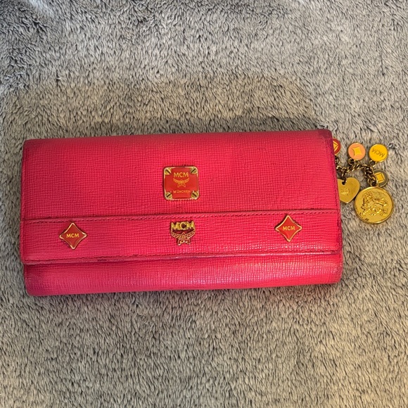 Authentic Vintage MCM Fuchsia Continental Wallet with Gold Accents and COA - Picture 1 of 16